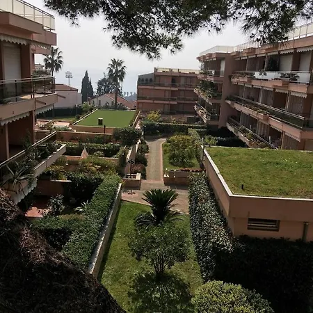 Apartment Baia Sole *